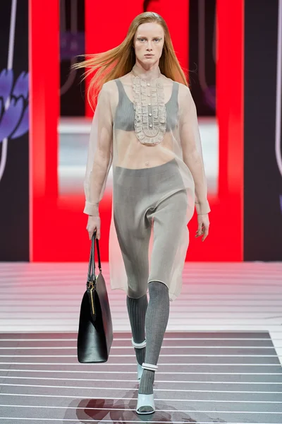 Look 21